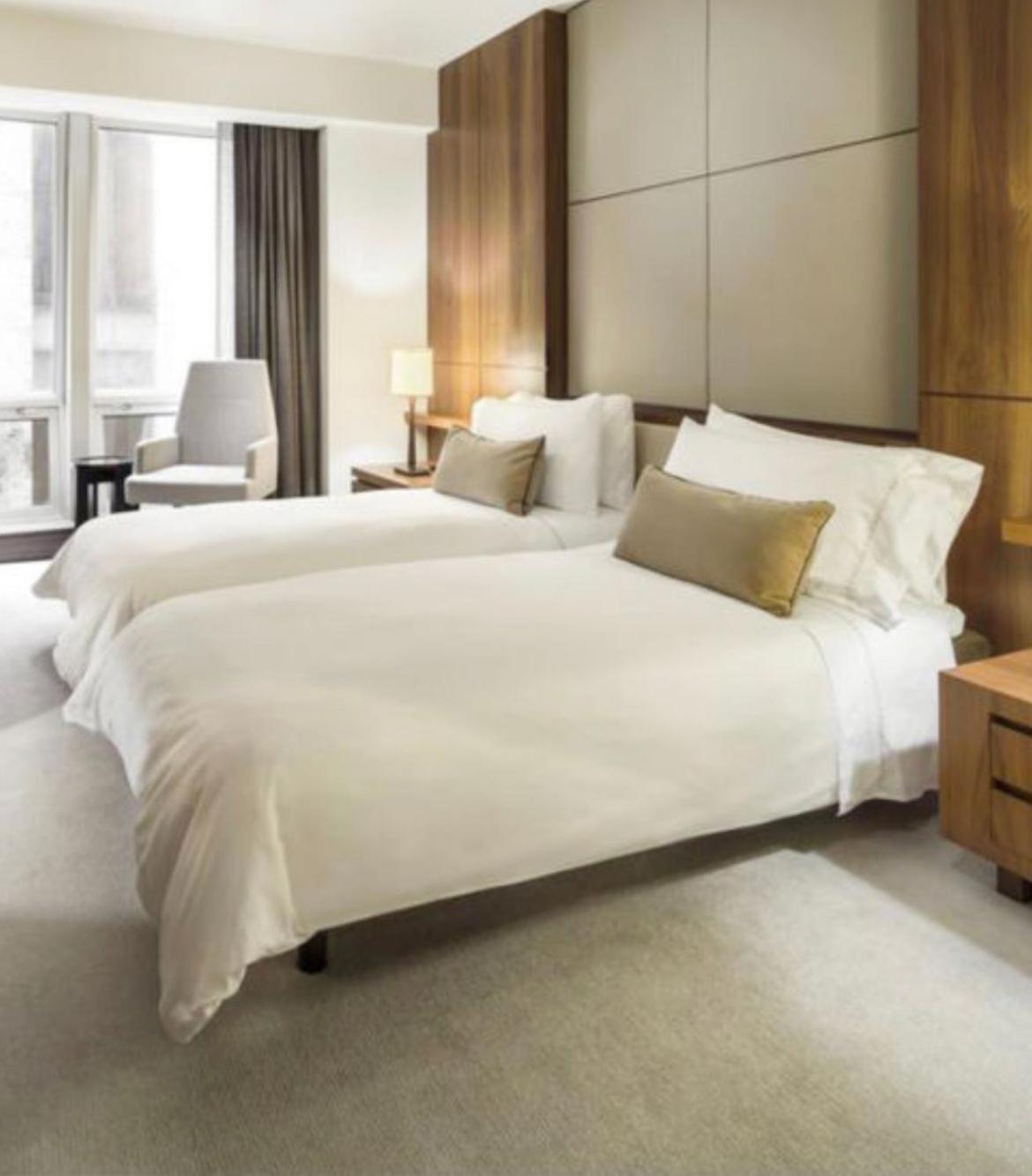 Hotel Skylark & Banquet Palwal Екстер'єр фото